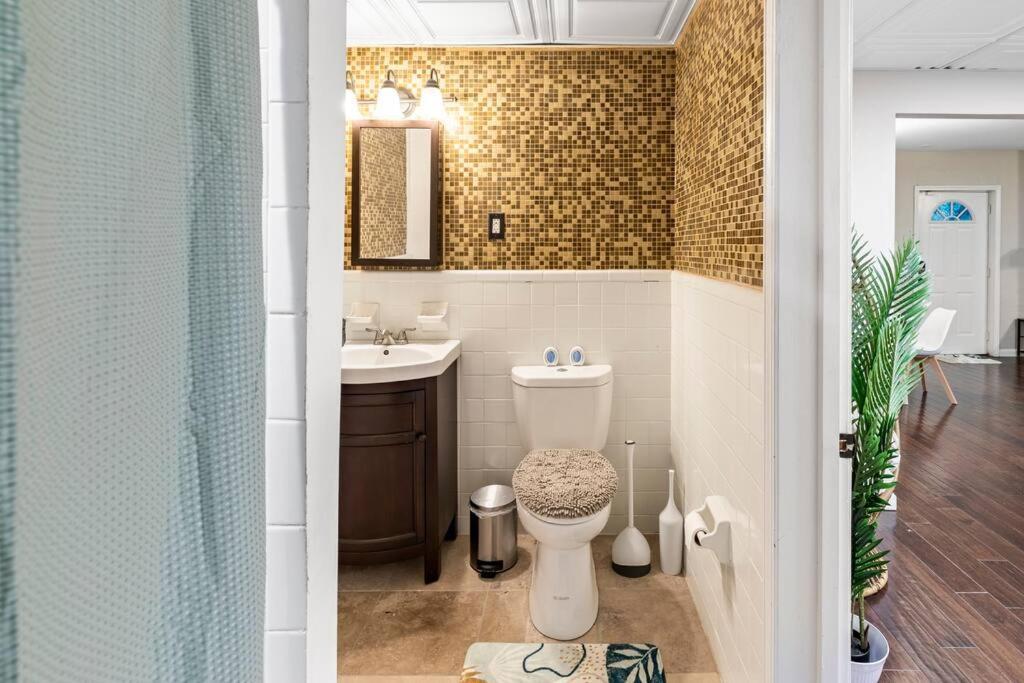 Cozy Buckhead Suite - Great Area, Free Easy Parking, Near Shops And Restaurants Ατλάντα Εξωτερικό φωτογραφία