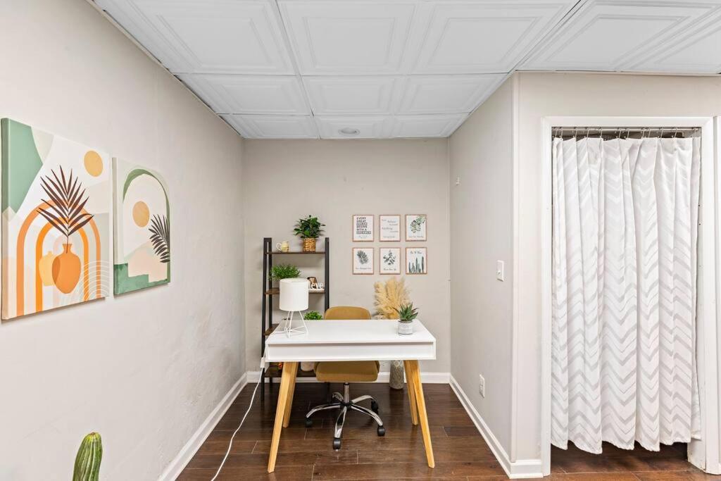 Cozy Buckhead Suite - Great Area, Free Easy Parking, Near Shops And Restaurants Ατλάντα Εξωτερικό φωτογραφία