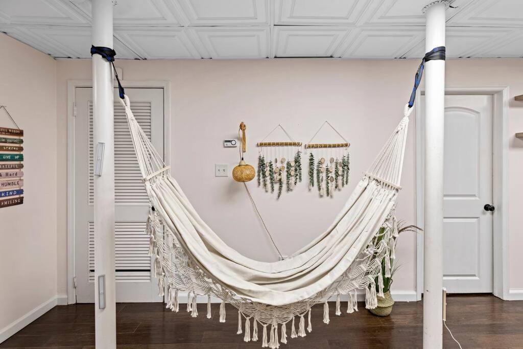 Cozy Buckhead Suite - Great Area, Free Easy Parking, Near Shops And Restaurants Ατλάντα Εξωτερικό φωτογραφία
