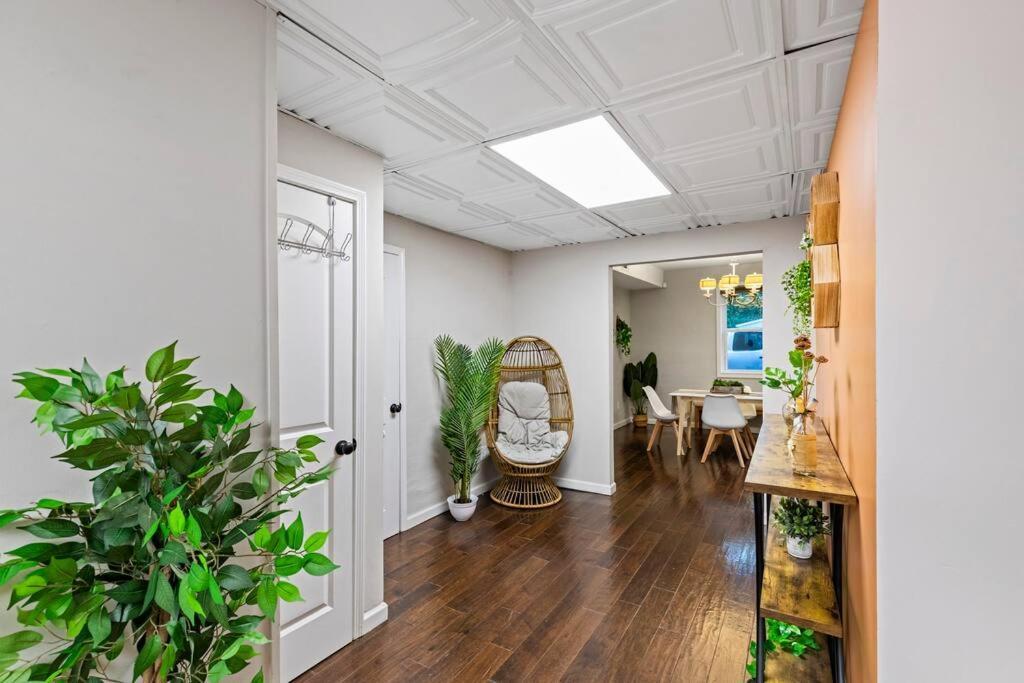 Cozy Buckhead Suite - Great Area, Free Easy Parking, Near Shops And Restaurants Ατλάντα Εξωτερικό φωτογραφία